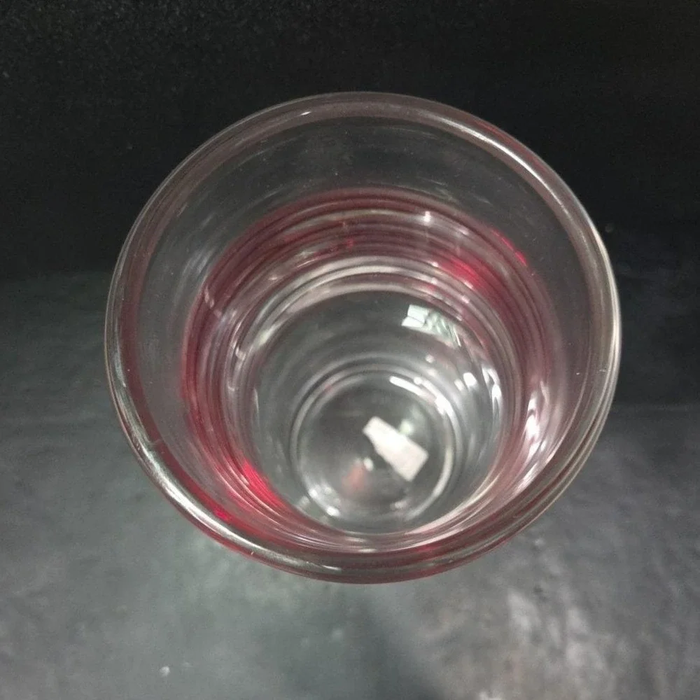 Pier 1 Imports Red‎ Swirline Glass Vase, Vintage Handcrafted Flower Display